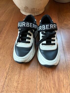 Authentic Burberry snickers